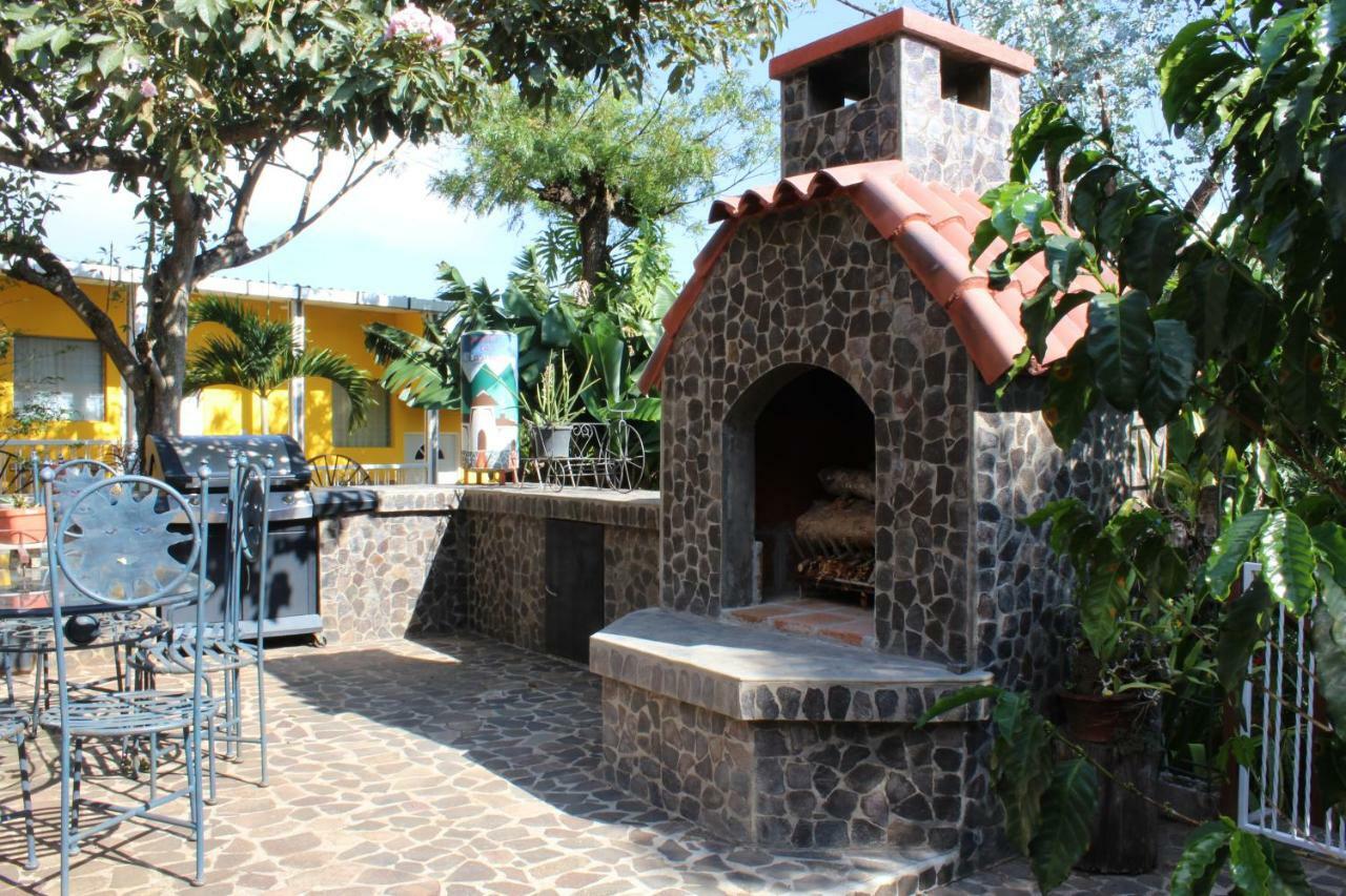 Las Casitas Hostal-Ataco Concepción de Ataco Exterior foto